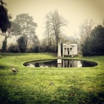 #ionictemple #chiswickhousegardens #chiswick #london #londra #duck #ducks #park #pond #photosofengland