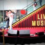"ViviLondonCom - Live music by emerging artists at the Westfield Shopping Centre in London"