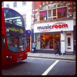 #londra #londonlife #london #denmarkstreet #music #bus #red #musicroom